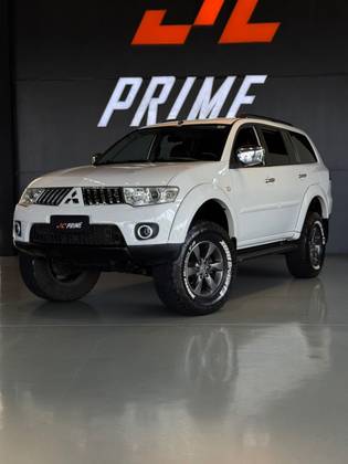 MITSUBISHI PAJERO DAKAR 3.5 HPE 7 LUGARES 4X4 V6 24V FLEX 4P AUTOMÁTICO